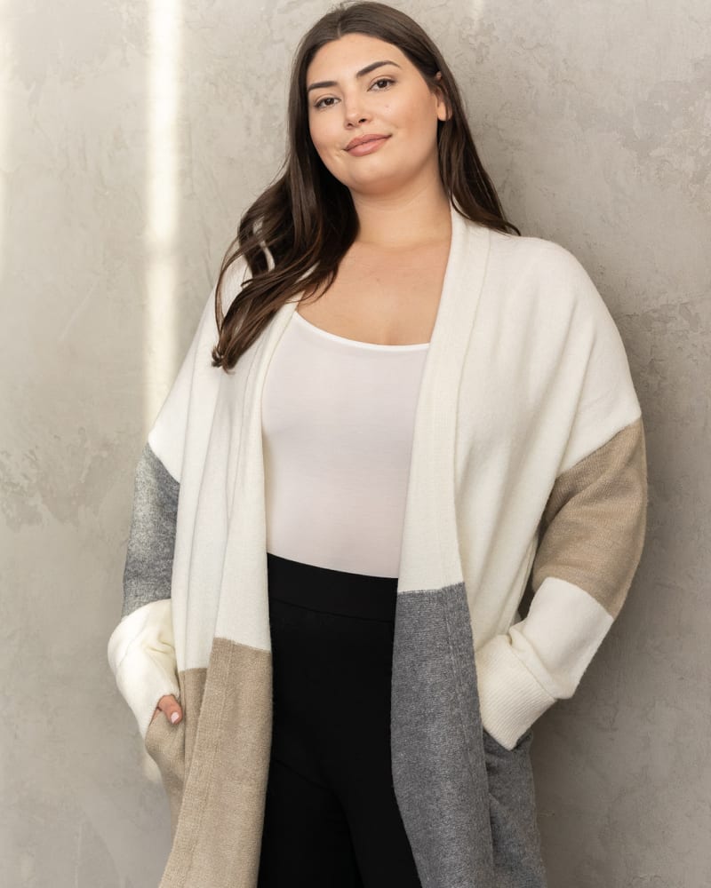 Front of plus size Fiona Colorblock Long Cardigan by Gilli | Dia&Co | dia_product_style_image_id:178399